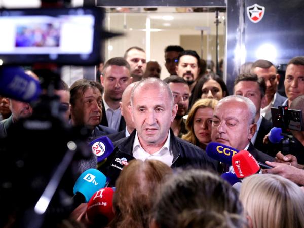 Rumen Radew, zwycięzca wyborów parlamentarnych w Bułgarii