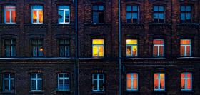 Famuły przy ul. Ogrodowej, wybudowane przez Izraela Poznańskiego dla robotników.