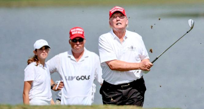 Donald Trump na polu golfowym, 15 września 2024 r.