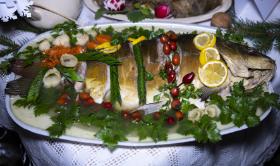 Według analityków BNP Paribas zakupy spożywcze to aż 40 proc. świątecznego koszyka.