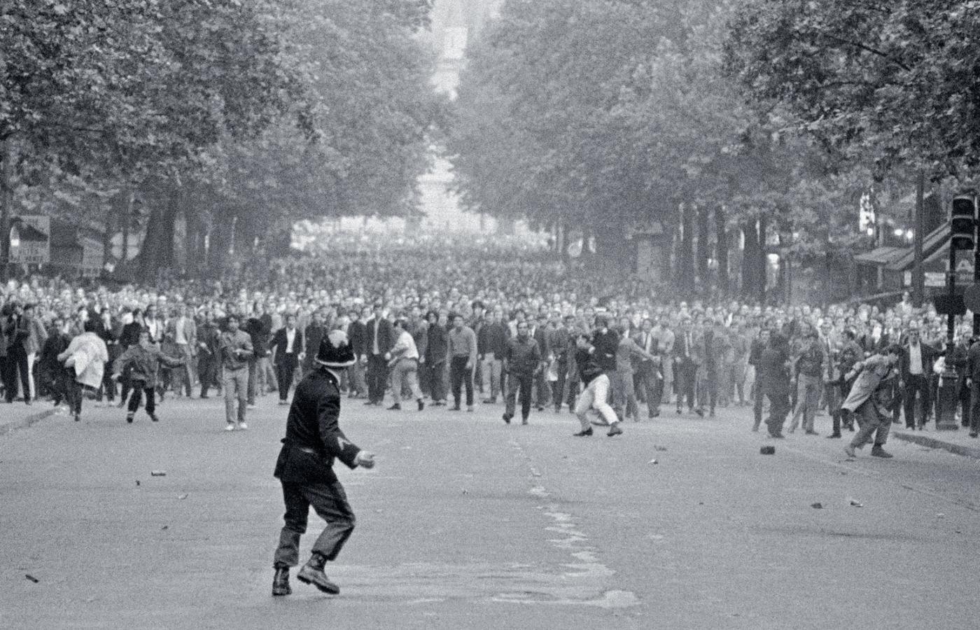 Apogeum studenckiej rewolty w Paryżu, 15 maja 1968 r.