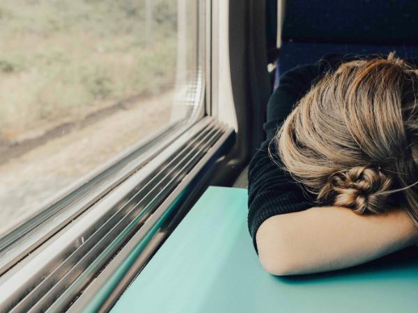 Luki w pamięci, kłopoty z koncentracją – czy to wciąż long covid?