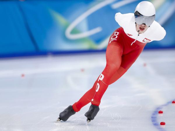 Polak Władimir Semirunnij podczas olimpijskich zawodów panczenistów na 10 km, w których zdobył srebro. 13 lutego 2026 r.