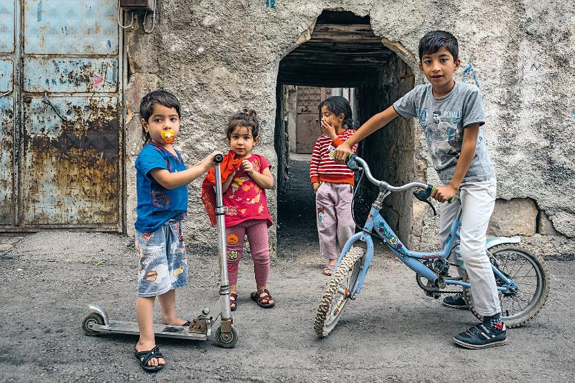 W Gaziantep Turcy i Syryjczycy żyją razem, w tych samych dzielnicach. Jeśli są w potrzebie, miasto jednakowo pomaga i jednym, i drugim.