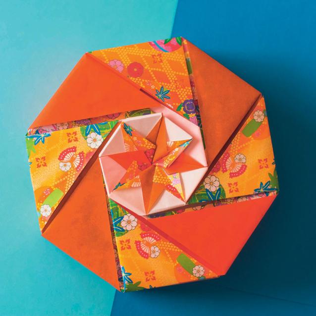 Ozdobne ­pudełko ­origami, czyli tsutsumi.