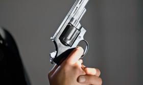 Już od jakiegoś czasu jest zła pogoda dla tajnych służb. Stasi nie uratowała NRD, CIA przegapiła atak na nowojorskie wieżowce...