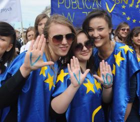 Gdyby zastosować prawicowe wzorce, uczestnicy dorocznej Parady Schumana to idealni kandydaci do bycia lemingami.