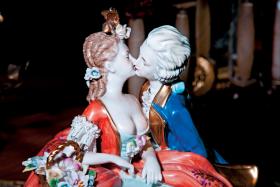 Porcelanowa figurka z kolekcji Sosenków