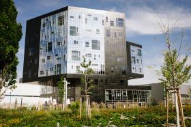 The WU Executive Academy buildingThe WU Executive Academy building was designed by the Spanish architects NO.MAD Arquitectos, Madrid. It resides in a square-sided tower comprising seven floors, featuring a front made of glass and aluminum. The WU Executive Academy is located near the entrance of the Messe Wien exhibition grounds and the U2 subway station Messe-Prater. The Executive Academy building is the home of continuing education and life-long learning programs.