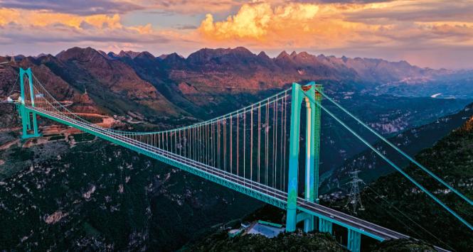 Most Wielkiego Kanionu Huajiang