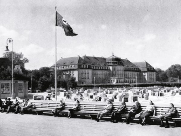 Grand, wówczas jeszcze Kasino Hotel, w 1941 r.