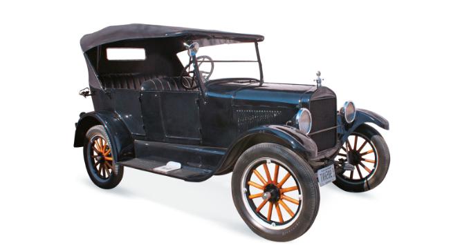 Ford T z 1908 r. – pierwszy i ostatni samochód naprawdę dla każdego. Było na niego stać przeciętnego robotnika.