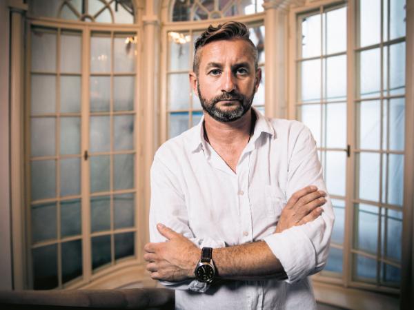 Serhij Żadan (ur. 1974 r.) – ukraiński pisarz i poeta, wokalista zespołu Żadan i Psy.