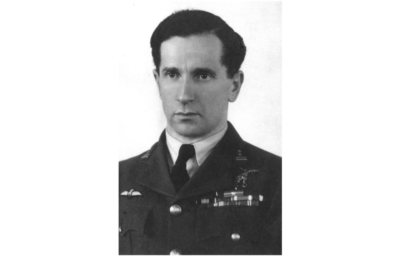 Jako podpułkownik pilot, 1948 r.