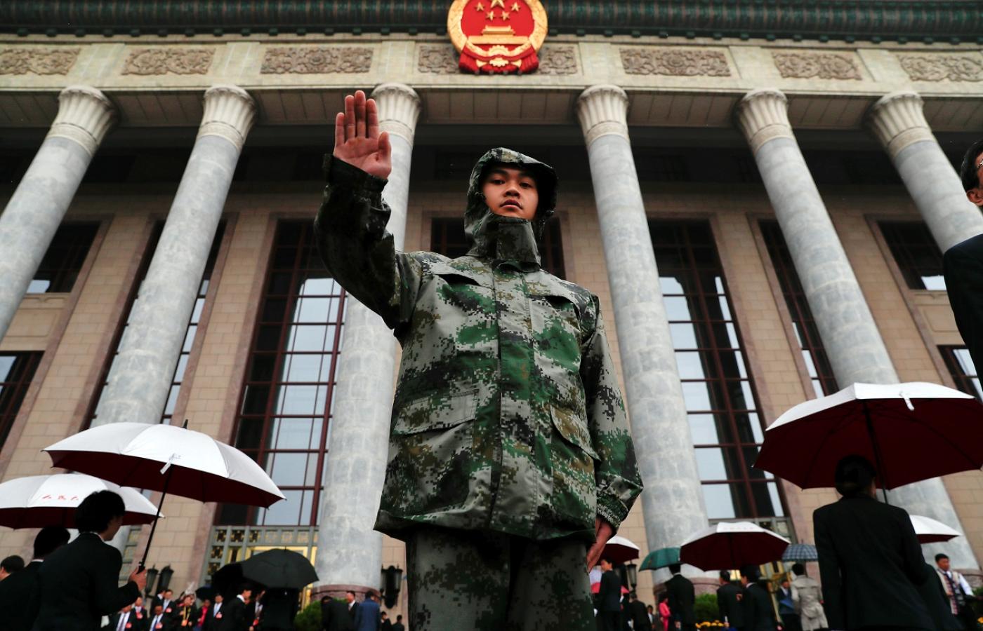 Otwierając zjazd, Xi wygłosił raport o stanie partii, państwa i świata.