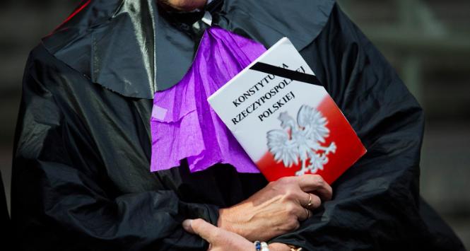Manifestacja w obronie Sądu Najwyższego w Krakowie