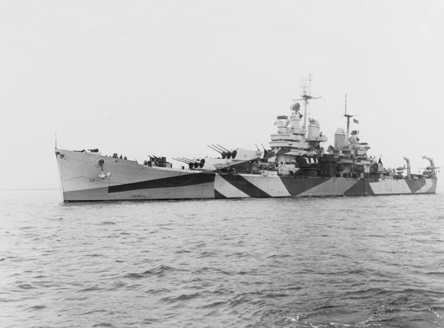 Kontrastowe pasy (dazzle camouflage) stosowano do II wojny światowej.
