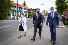 Trzaskowski oficjalnie objeżdża Polskę, aby spotykać się z innymi samorządowcami.