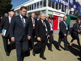 Hofmanowi udało się wyrosnąć na najbardziej rozpoznawalnego – po prezesie i obok Antoniego Macierewicza – polityka PiS.