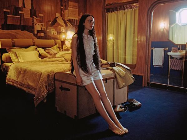 Emma Stone w „Biednych istotach”.