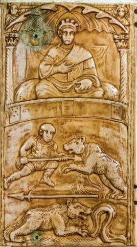 Cesarz przyglądający się walce gladiatora z niedźwiedziem; scena wyrzeźbiona w kości słoniowej, późny antyk.