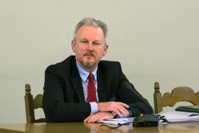 Wojciech Kwaśniak zeznający przed komisją sejmową w sprawie Amber Gold, luty 2017 r.