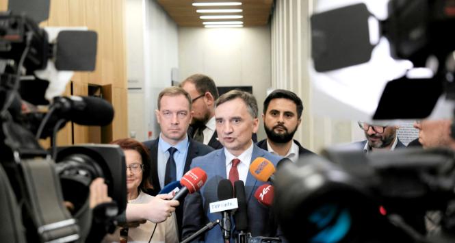 Zbigniew Ziobro po przesłuchaniu przed komisją śledczą ds. Pegasusa, 29 września 2025 r.