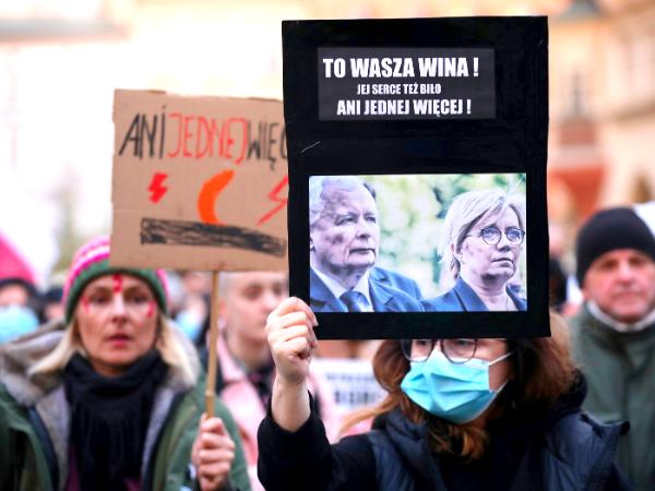 Manifestacja 'Ani jednej więcej w Krakowie