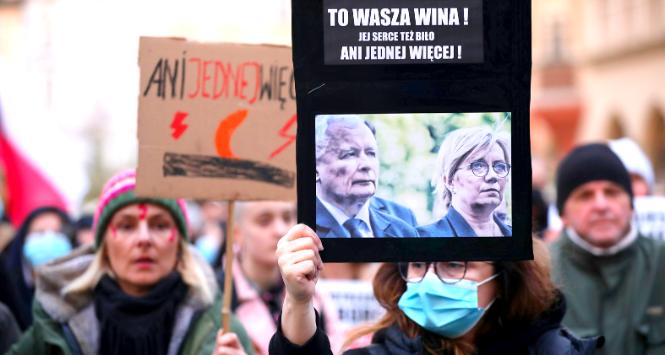 Manifestacja „Ani jednej więcej” w Krakowie