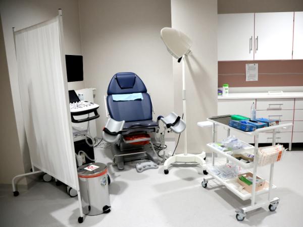 Badania profilaktyczne wykonuje raptem kilkanaście procent kobiet w Polsce. Statystyki są więcej niż alarmujące.