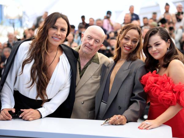 Twórcy filmu „Emilia Perez”. Od lewej: Karla Sofia Gascon, Jacques Audiard, Zoe Saldana i Selena Gomez