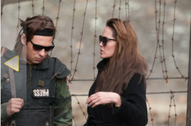 Angelina Jolie na planie filmu Land of blood and honey.