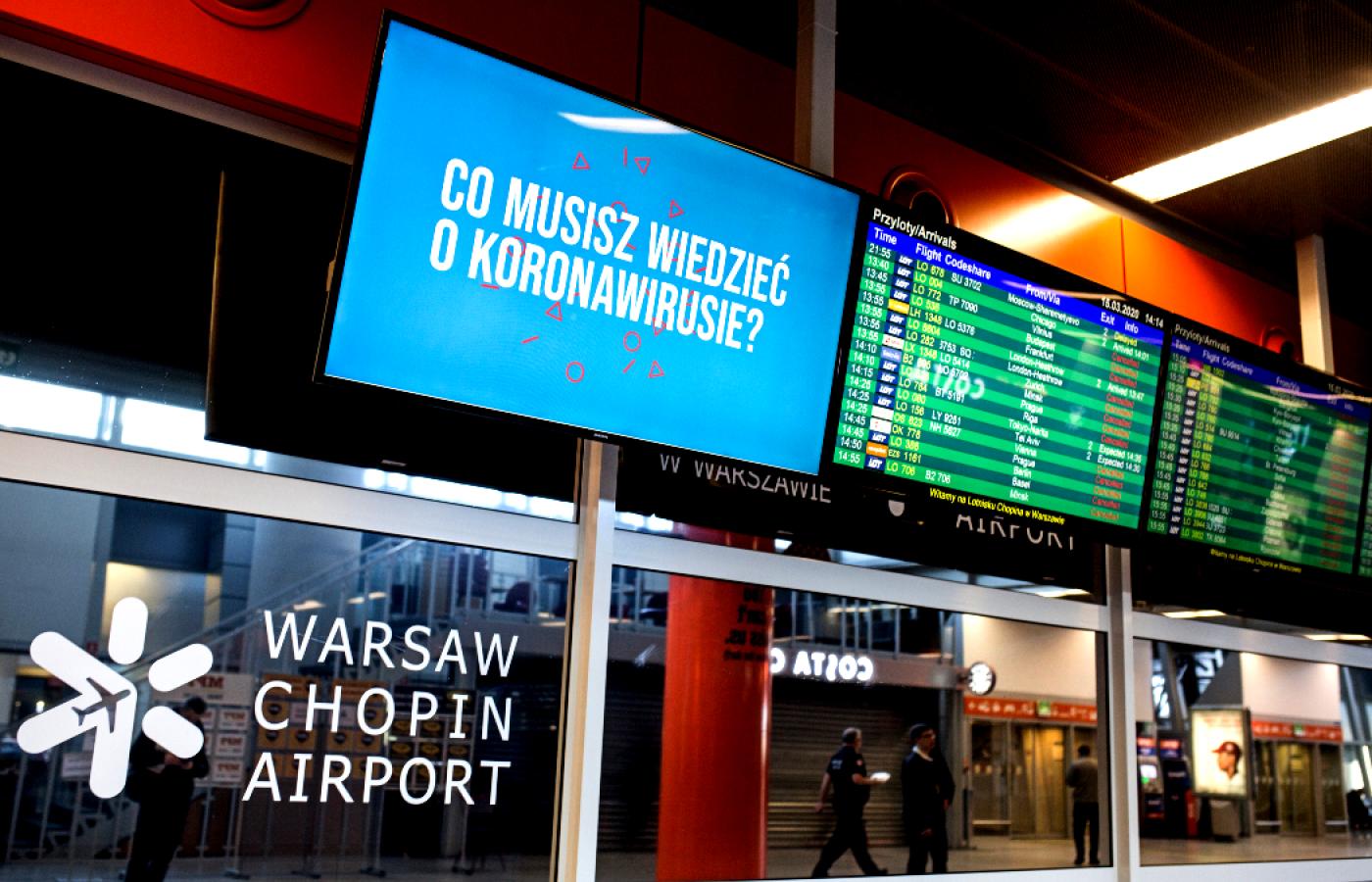 Odwołane rejsy na warszawskim lotnisku Chopina po wprowadzeniu zakazu lotów w związku z epidemią koronawirusa. 15 marca 2020 r.