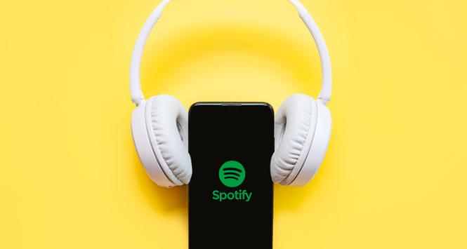 Głosowy tłumacz podkastów od Spotify.