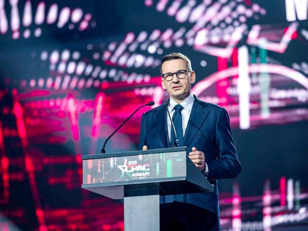 Mateusz Morawiecki na konferencji CPAC w Budapeszcie