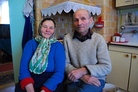 Wieś Trzciano, niedaleko od babci Sani. Tu żyją jej najbliżsi sąsiedzi.