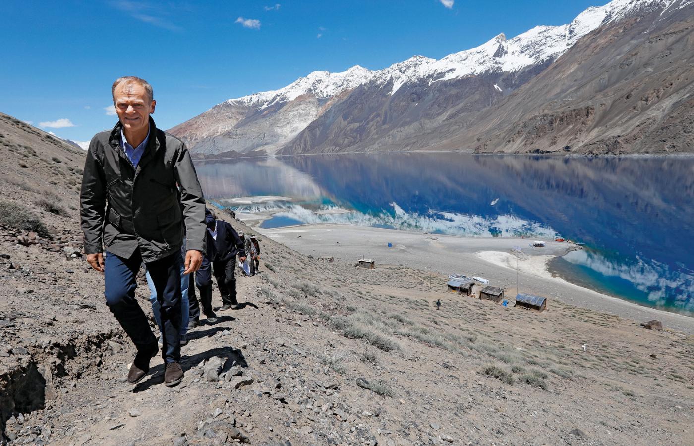 Nad Jeziorem Sareskim w Pamirze podczas wizyty w Tadżykistanie, 30 maja 2019 r.