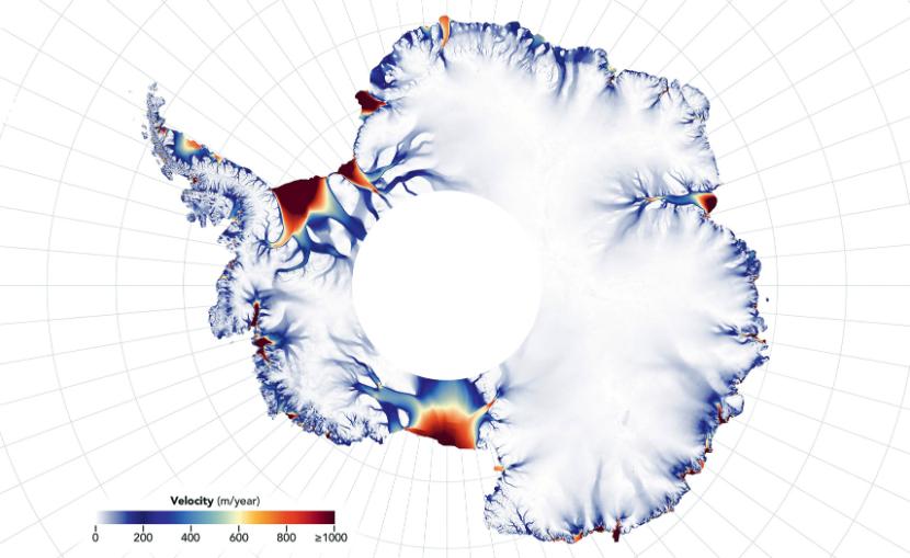 Aktywność antarktycznej pokrywy lodowej na podstawie zdjęć satelitarnych (od grudnia 2013 do grudnia 2018 r.). Na dole po prawej nowo odkryta strefa szybkiego topnienia we wschodniej Antarktyce.