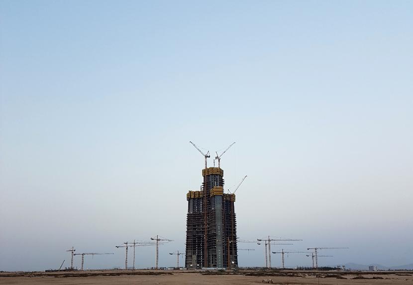 Jeddah Tower w Dżuddy (Arabia Saudyjska)