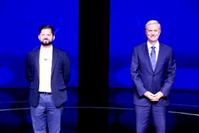 Kandydaci na prezydenta Chile: Gabriel Boric (po lewej) i José Antonio Kast