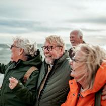 W 2005 r. udział osób w wieku 60+ wyniósł 17,2 proc., w 2024 r. już 26,6 proc. CBOS podaje, że w 2060 r. będzie ich 38,3 proc.