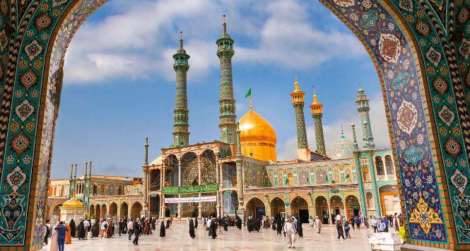 Mauzoleum Fatimy Bezgrzesznej w świętym dla szyitów mieście Kom.