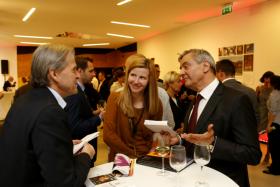 Mariusz Ścisło, prezes SARP, oraz Magdalena Hajdysz, rzecznik prasowy Gdańskiego Teatru Szekspirowskiego – w rozmowie z red. Baczyńskim.