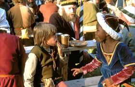 Wesele trwało tygodniami, pozwolono także bawić się ludowi.