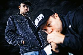 Młody kolektyw wydawniczy 2020 – wytwórnia firmowana m.in. przez duet PRO8L3M.