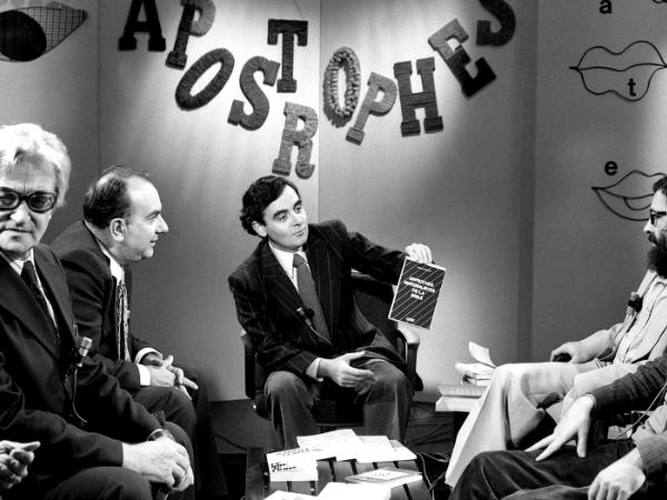 Słynny program Bernarda Pivota (na zdjęciu w środku)