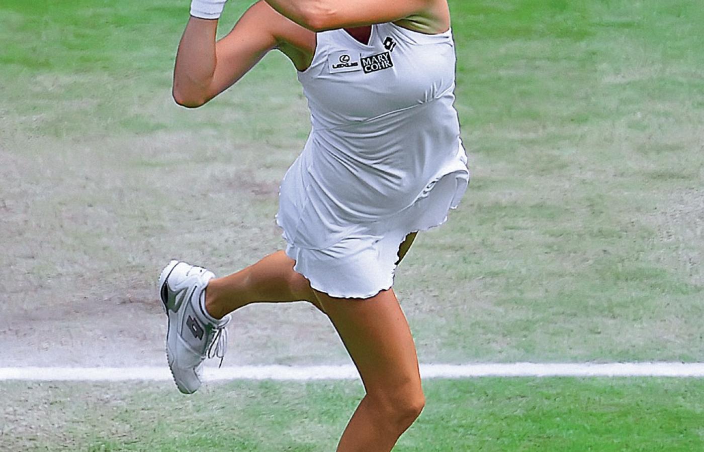 W 2005 r. Isia uzyskała tenisowy status profesjonalny i rozpoczęła mozolną wspinaczkę po szczeblach zawodowej kariery.