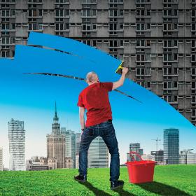 Prawo spółdzielcze niby nie pozwala obciążać spółdzielcy długiem spółdzielni, ale nie wtedy, gdy spółdzielnia obciąży budynek hipoteką.