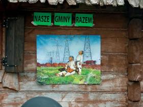 Baner używany przez zamieszkałych w okolicach Grodziska Mazowieckiego przeciwników budowy linii wysokiego napięcia.
