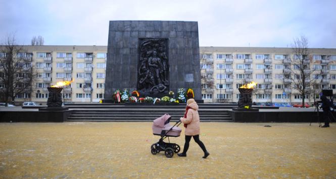 Pomnik Bohaterów Getta na warszawskim Muranowie